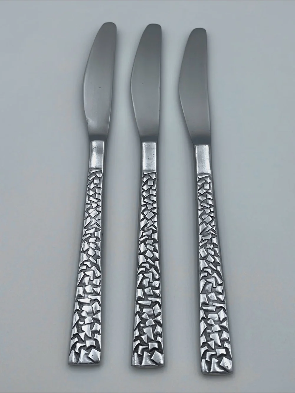 Vintage National Silver PAMPLONA 3 Stainless Steel Dinner Knives